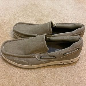 Men’s Canvas Loafers